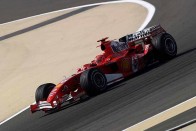 Michael Schumacher nem tudta megverni Alonso-t és Trulli-t, de versenyképes volt az F2005-tel