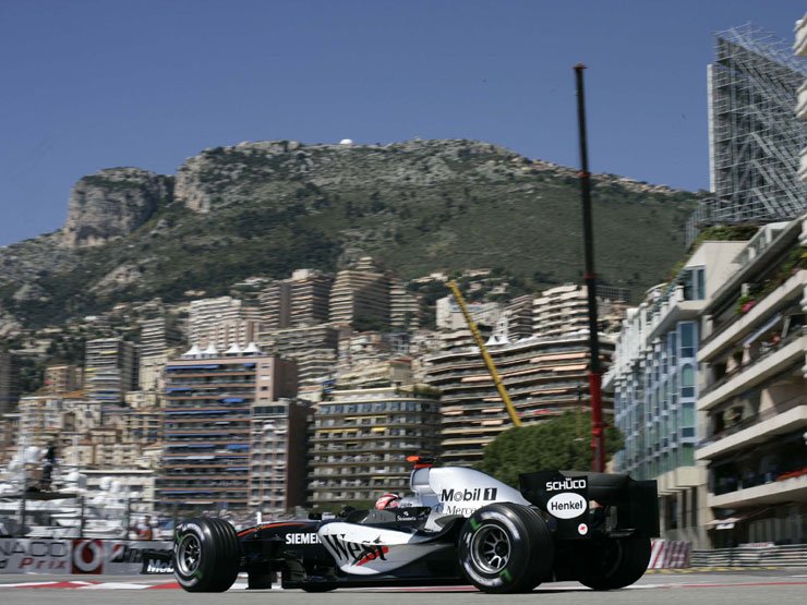 Räikkönen ismét verhetetlen volt