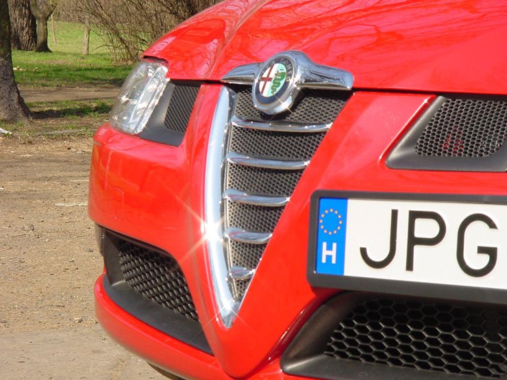 Teszt: Alfa Romeo GT 1.9 JTD 16v M-Jet – Veni, vidi, vici 33