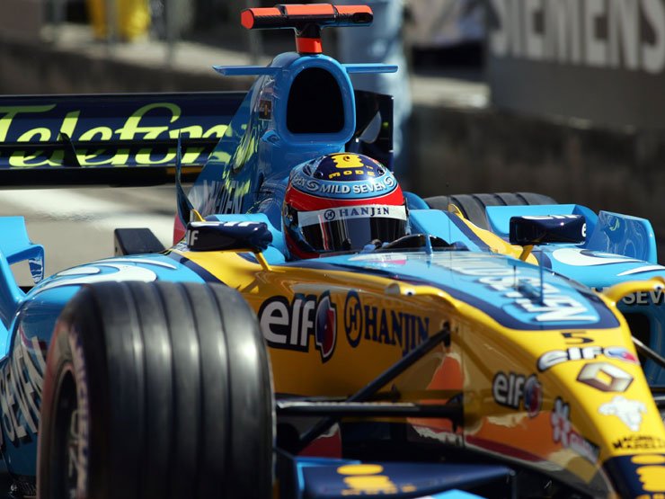 /F1/2005/05_Spanyol_GP/Idomero2/Alonso2.jpg