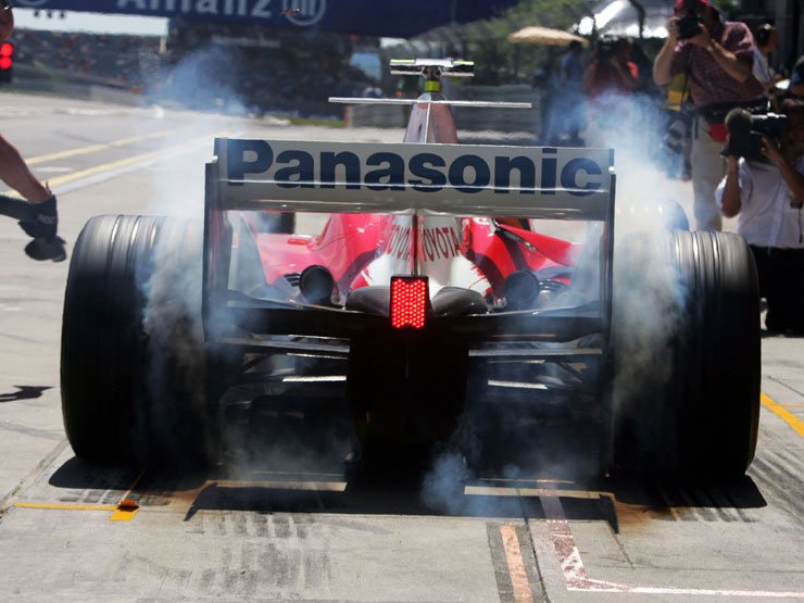 Heidfeld-é a pole a Nürburgringen 4