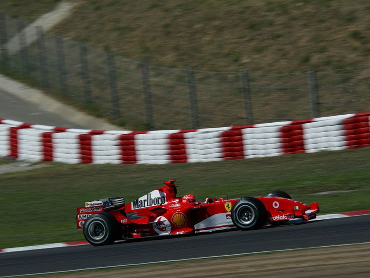 5678_55242_1000x700.jpg | Vezess | Vezess Michael Schumacher hazai közönség előtt próbálhat újra dobogós helyet szerezni