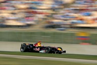 David Coulthard egyenletesen autózva újabb pontot szerzett a Redbullnak, csapattársa Liuzzi kiesett a versenyből