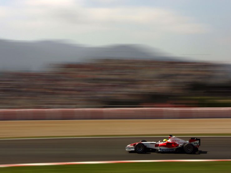 Räikkönen nyerte, a Ferrari elbukta a Spanyol GP-t 15