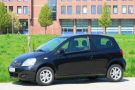 Teszt: Toyota Yaris 1.3 Max – Maximalista 30