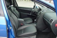 Teszt: Peugeot 407 Sportline 3.0 Tiptronic – Értéktöbblet 68