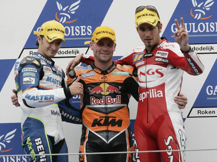 Talmácsi megszerezte második futamgyőzelmét és ezzel holtversenyben vezeti a pontversenyt a 125 köbcentis kategóriában