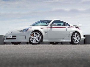 Versenyautót utcára