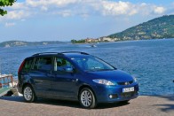 Vezettük: Mazda5 – Az újító 31