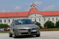 Vezettük: Alfa Romeo 159 – Borotvált macsó 38