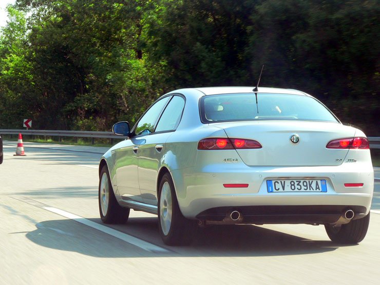 Vezettük: Alfa Romeo 159 – Borotvált macsó 12