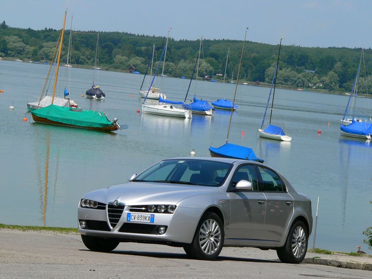 Vezettük: Alfa Romeo 159 – Borotvált macsó 23