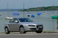 Vezettük: Alfa Romeo 159 – Borotvált macsó 54