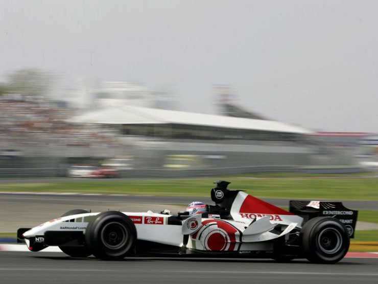 Schumacher újra az első sorban 10