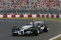 Schumacher újra az első sorban 30