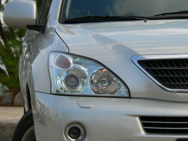 Vezettük: Lexus RX 400h – Feszültségoldó 9