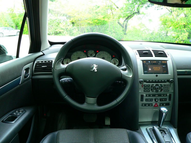 Teszt: Peugeot 407 SW 3.0 – Bűvészpalánta 8