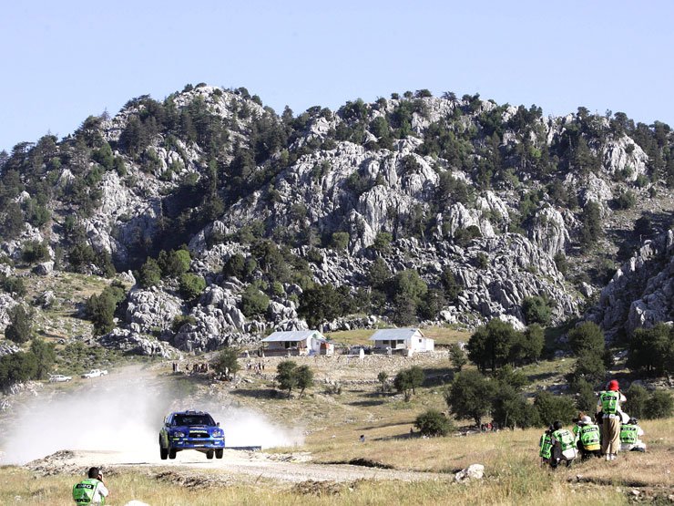 Por, meleg és sziklák