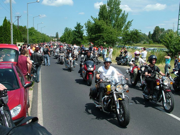 Harley-találkozó: a motorosok jó emberek