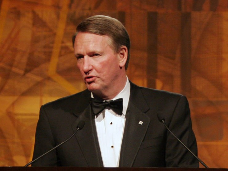 Rick Wagoner, a GM elnök vezérigazgatója helyezte kilátásba a 25 ezer fős elbocsátást