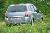 Vezettük: Új Opel Zafira – Hozza a formát 49