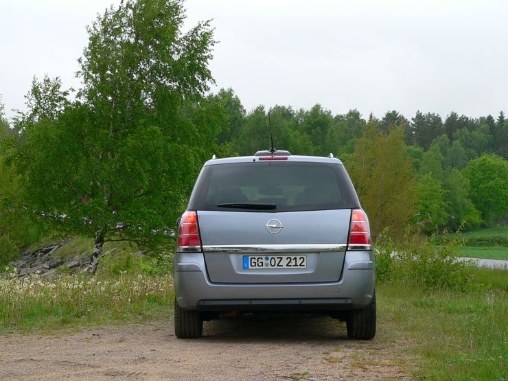 Vezettük: Új Opel Zafira – Hozza a formát 15