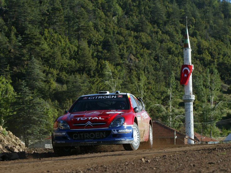 Sébastien Loeb már 15 futamgyőzelemnér jár, idén már ötödször volt a leggyorsabb a francia