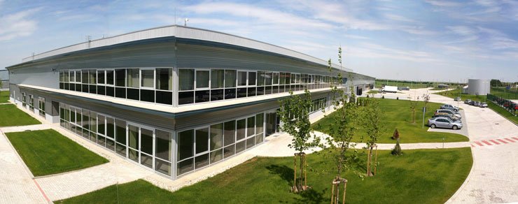 Közép-Európai alkatrészraktár Győrben