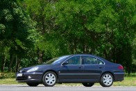 Teszt: Peugeot 607 2.7 V6 HDi Executive – Üdvözöljük a klubban! 47