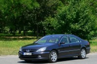 Teszt: Peugeot 607 2.7 V6 HDi Executive – Üdvözöljük a klubban! 48