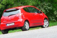 Teszt: Mitsubishi Colt CZT -Célozz, tűz!