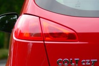 Teszt: Mitsubishi Colt CZT -Célozz, tűz! 62