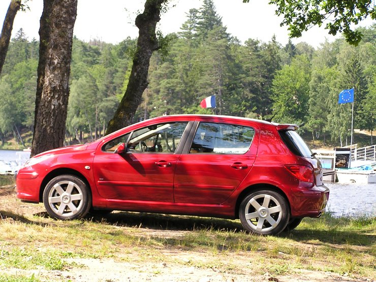 Vezettük: új Peugeot 307 – Oroszlánból kiscica 11