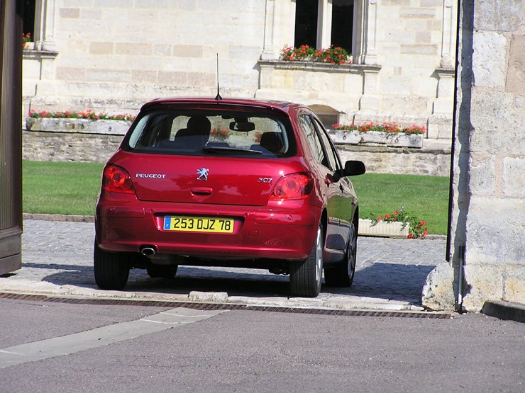 Vezettük: új Peugeot 307 – Oroszlánból kiscica 14