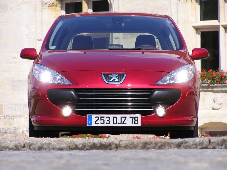 Vezettük: új Peugeot 307 – Oroszlánból kiscica 16