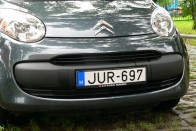 Teszt: Citroën C1 1.0X – Elsőszülött 54