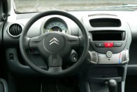 Teszt: Citroën C1 1.0X – Elsőszülött 70