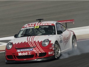 Palik tart a Porschétól