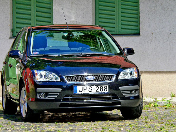 Teszt: Ford Focus 2.0 TDCi – Faros 21