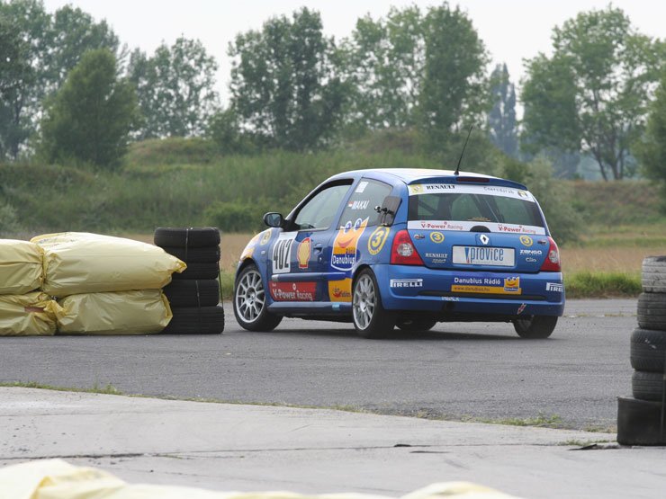 Makai csak szombaton tudott diadalmaskodni, akkor viszont hengerelt