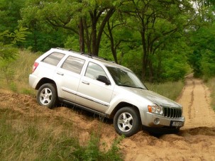 Új V8-asok Magyarországon