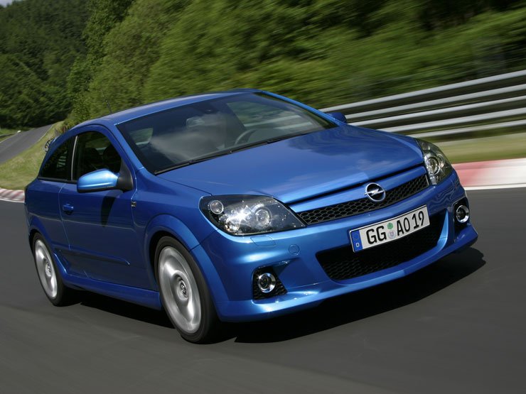 Astra OPC - 40 lóerővel a Golf GTI felett