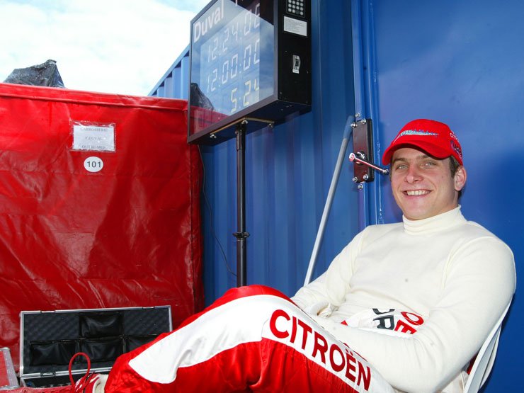 Francois Duval még egy esélyt kapott a csapattól, hogy bizonyítsa tehetségét. A belga pilóta új navigátorral indul