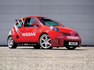 310 lóerős Nissan Micra
