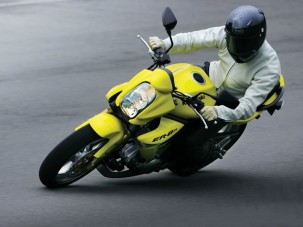 A sokoldalú - Kawasaki ER-6n