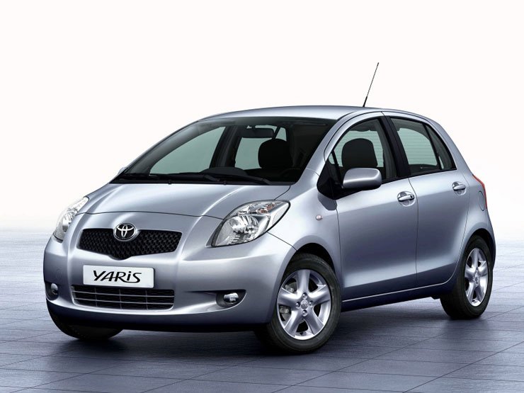 Bemutatkozik az új RAV4 és Yaris