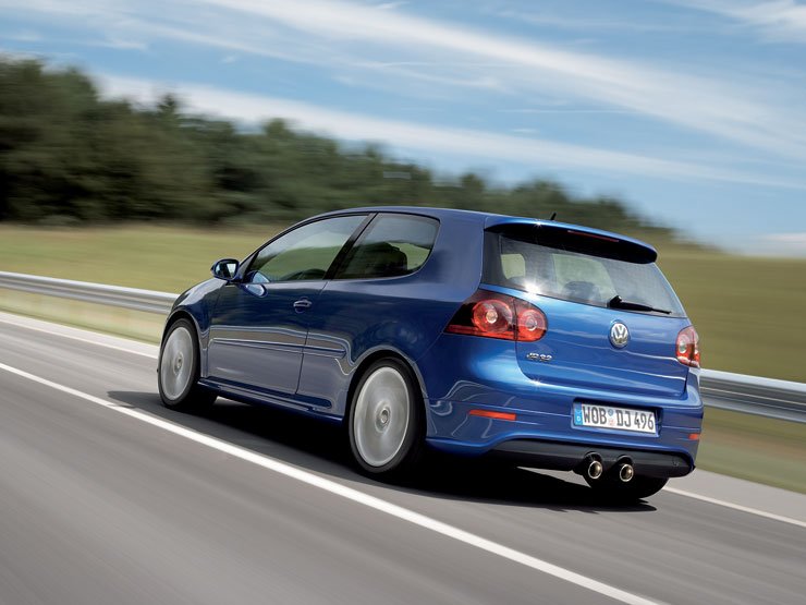 3 tizedet javít a százra gyorsuláson a DSG váltó a hatfokozatú kézivel szemben