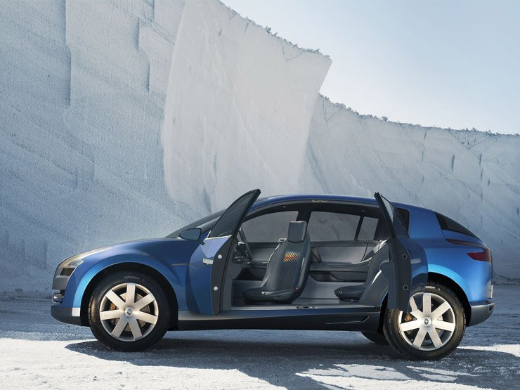 4708_44918_1000x700.jpg | Vezess | Vezess 7 centivel lejjebb engedhetők az első ülések a kényelmesebb ki-beszállás érdekében, ezt segítik oldalra fordulásukkal is