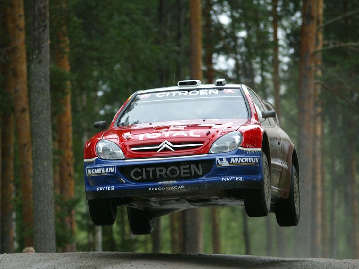 Sébastien Loeb továbbra is fölényesen vezeti a bajnokságot, immár Marcus Grönholm előtt