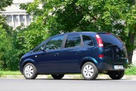 Teszt: Opel Meriva 1.3 CDTI Cosmo – Na most akkor miért is? 36